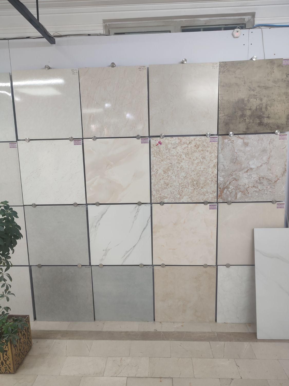 سرزمین کاشی و سرامیک (اقساط بلند مدت بدون پیش )|مصالح و تجهیزات ساختمان|کاشان, فاز ۲ ناجی آباد|دیوار