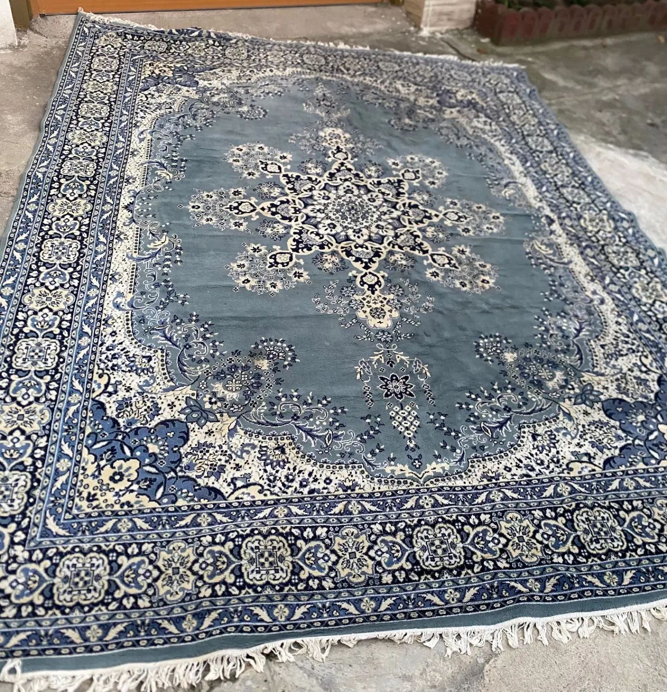 ۲عدد فرش ۱۲متری کاملا سالم ۷میلیون|فرش|بندر انزلی, شیلات|دیوار