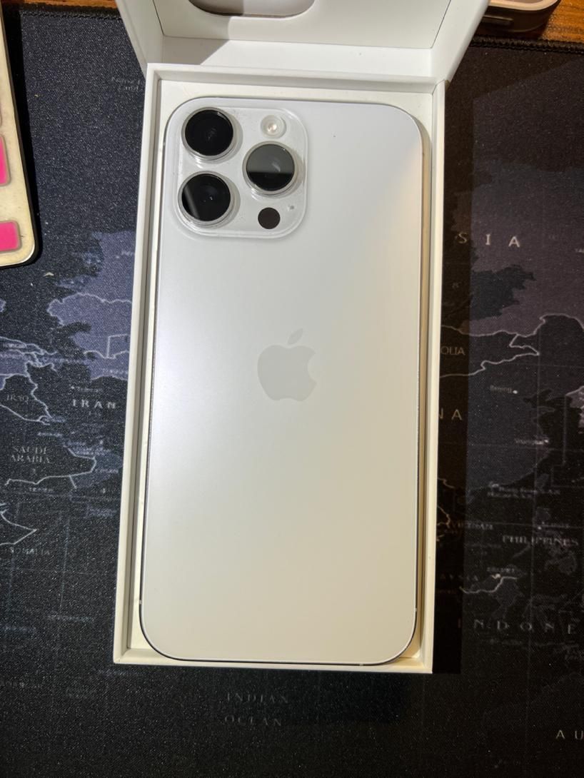 اپل iPhone 16 Pro Max با حافظهٔ ۲۵۶ گیگابایت|موبایل|تهران, نظام‌آباد|دیوار