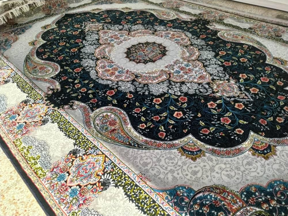 سه تخته فرش ۱۲ متری ۷۰۰ شانه تراکم ۲۵۵۰ آکبند|فرش|مشهد, چهنو|دیوار