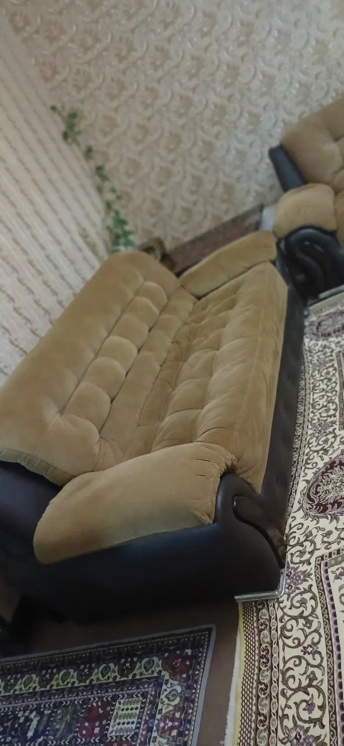 مبل ۸ نفره|مبلمان خانگی و میز عسلی|اصفهان, بهارستان|دیوار