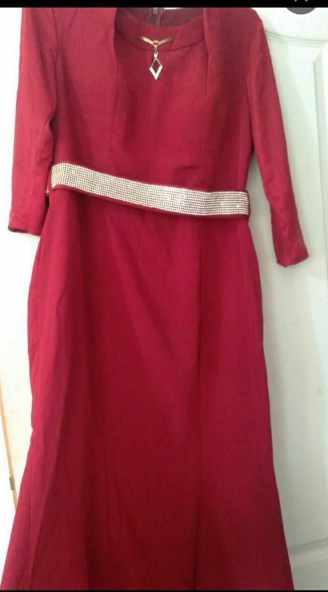 لباس مجلسی|لباس|سیاهکل, |دیوار