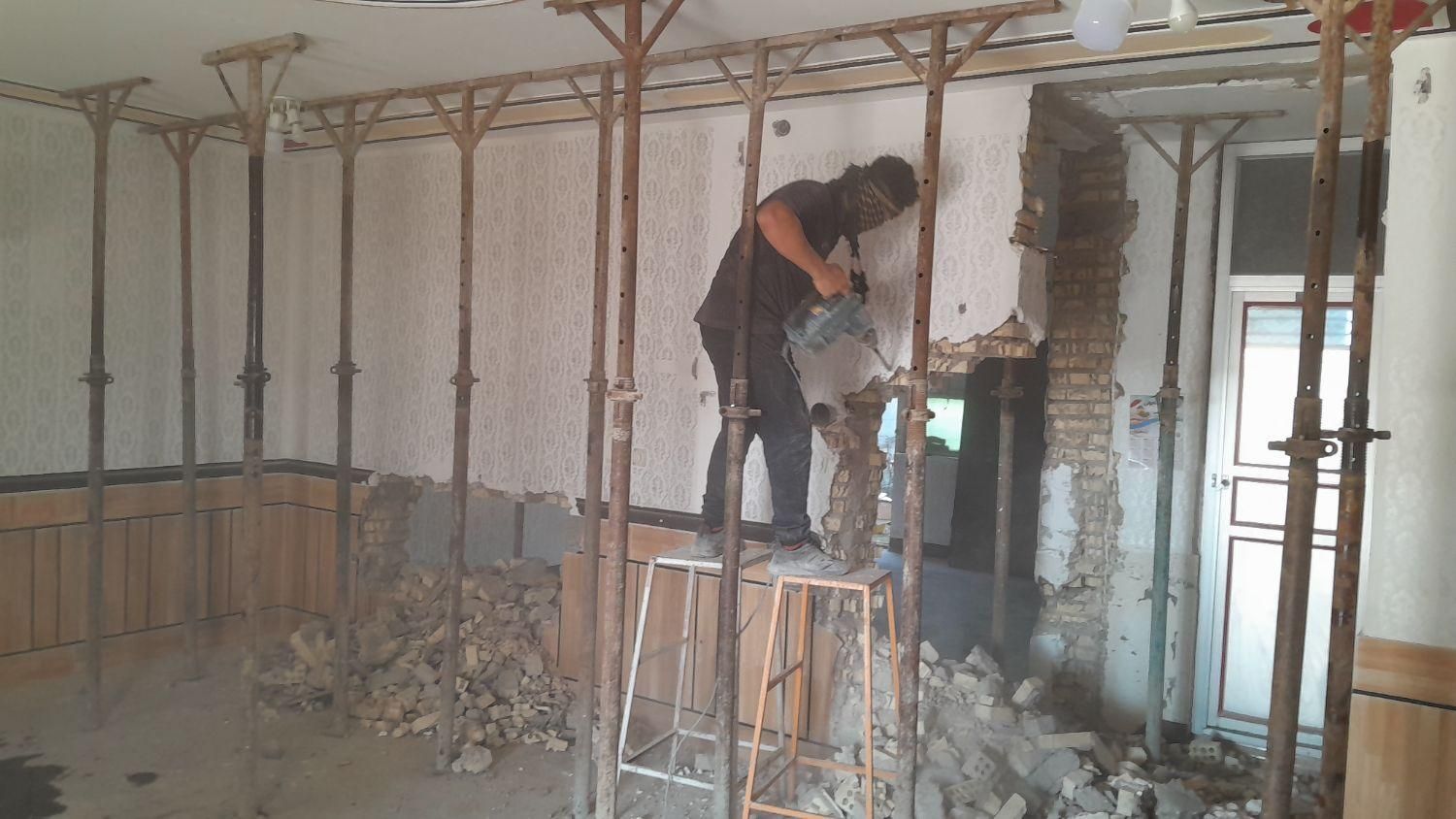 تخریب بتن AGS|خدمات پیشه و مهارت|شوشتر, |دیوار