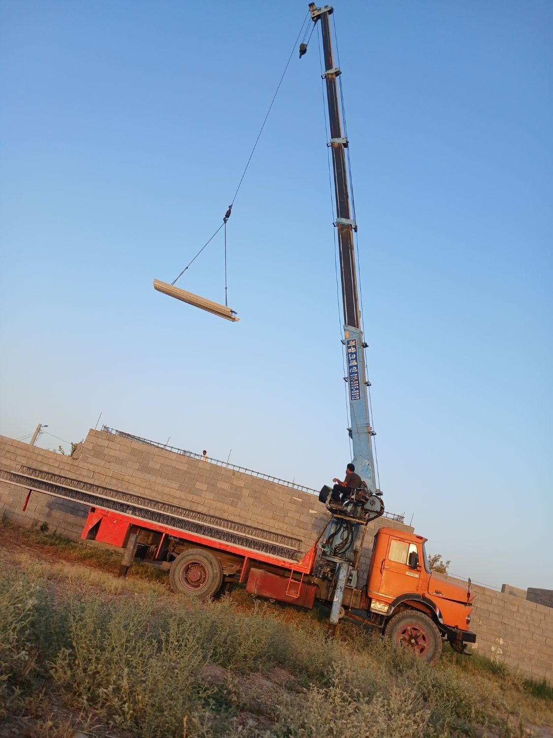 جرثقیل کفی با بوم 28 متری|خدمات حمل و نقل|دزفول, |دیوار