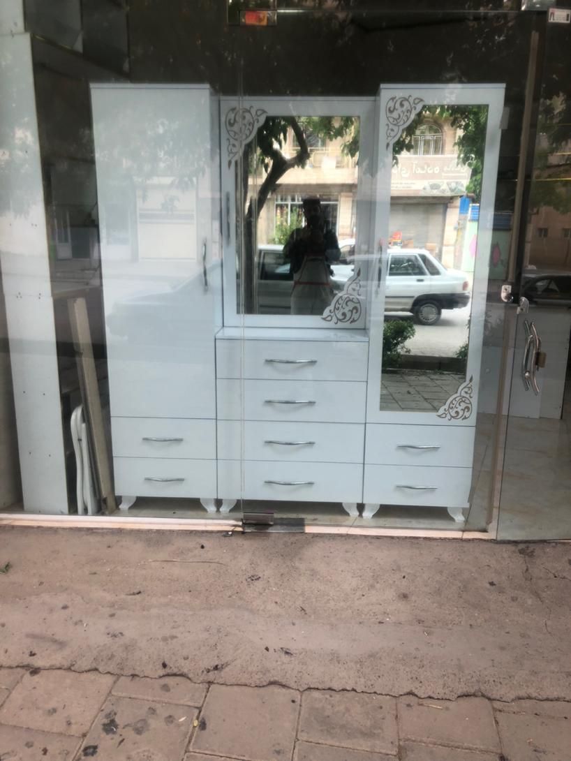 سازنده انواع کابینت وکمد سرویس خواب (ژوان چوب)|خدمات پیشه و مهارت|سقز, |دیوار