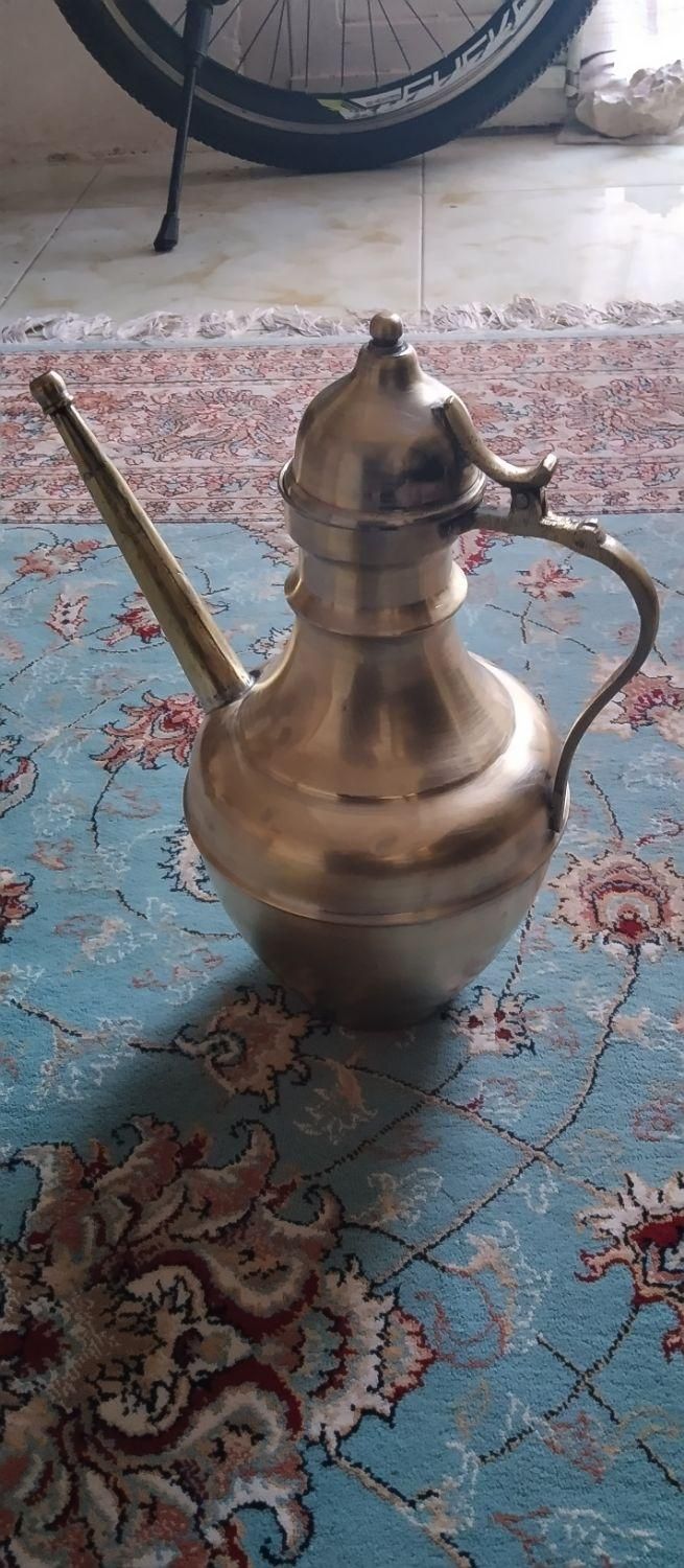 آفتابه وضو دوره قاجار جنس برنز  آنتیک|صنایع دستی و سایر لوازم تزئینی|کوهدشت, |دیوار