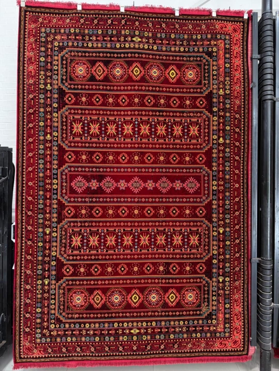 انواع فرش قرمز سبز آبی ۷۰۰شانه صادراتی اکرولیک|فرش|کاشان, شهید زجاجی|دیوار