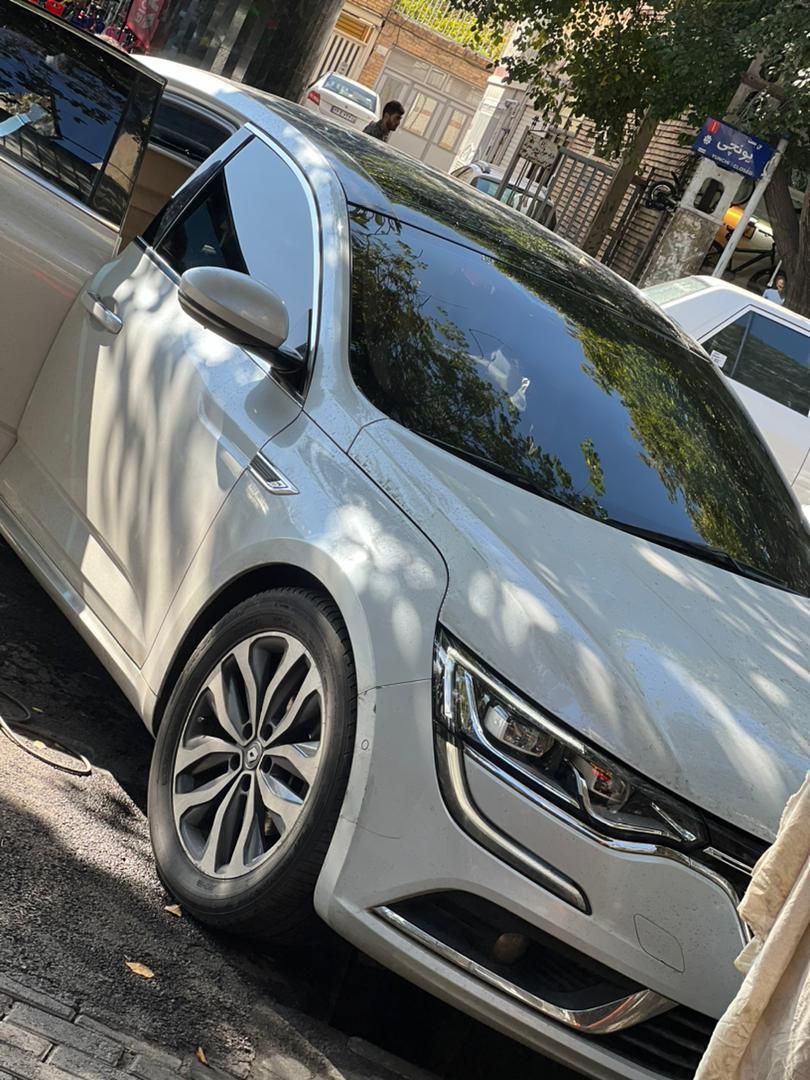 نصب حرفهای سیستم صوتی و شیشه دودی اقساطی|قطعات یدکی و لوازم جانبی|تبریز, |دیوار