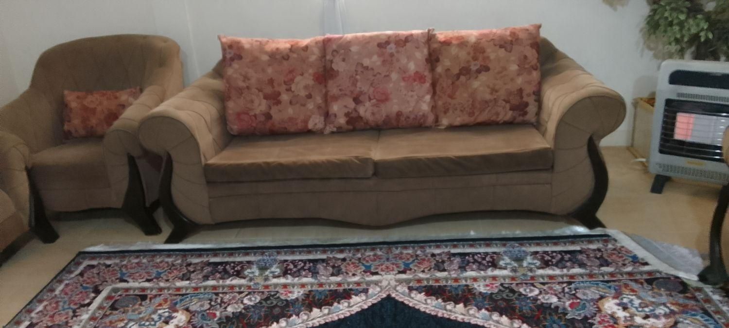 مبل راحتی|مبلمان خانگی و میز عسلی|اهواز, گلستان|دیوار