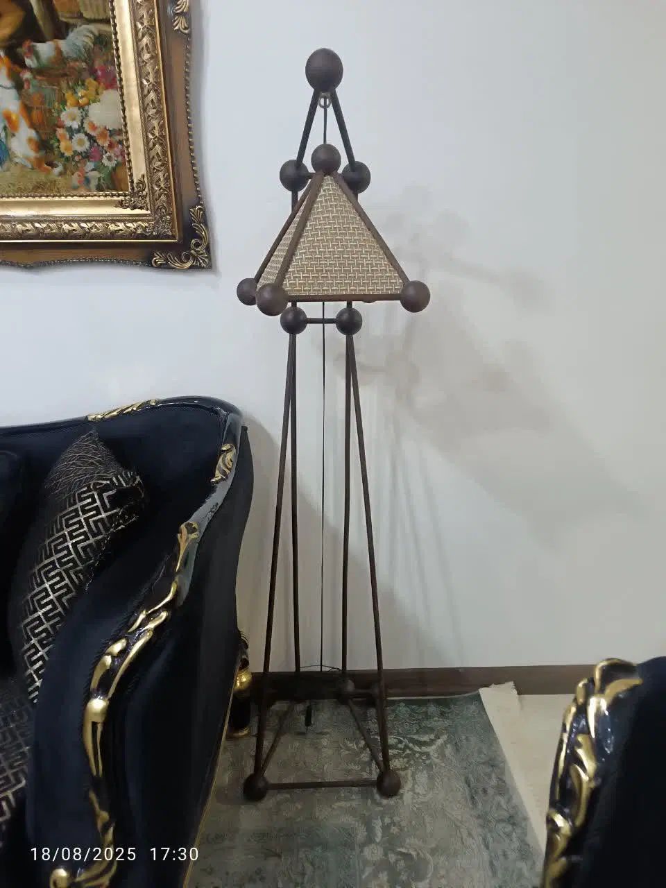 آباژور|چراغ خواب و آباژور|کرج, حصارک بالا|دیوار