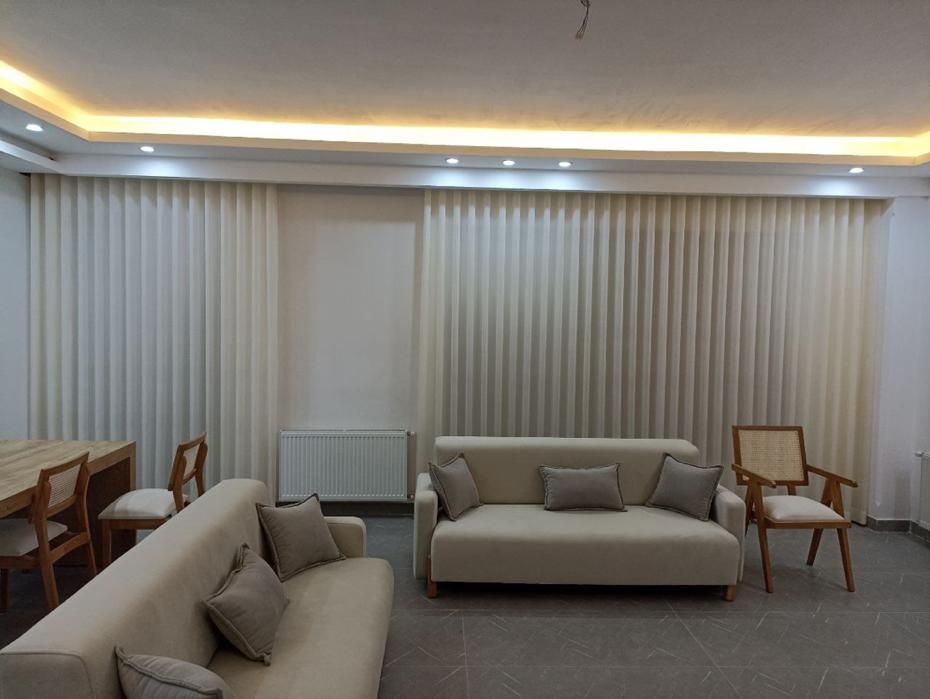 پرده مینمال|پرده، رانر، رومیزی|اسلامشهر, شهرک سالور|دیوار