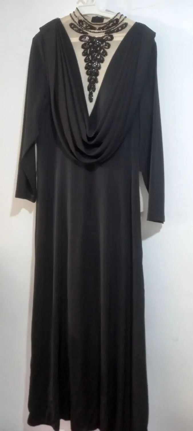 لباس مجلسی|لباس|کرج, حصار|دیوار