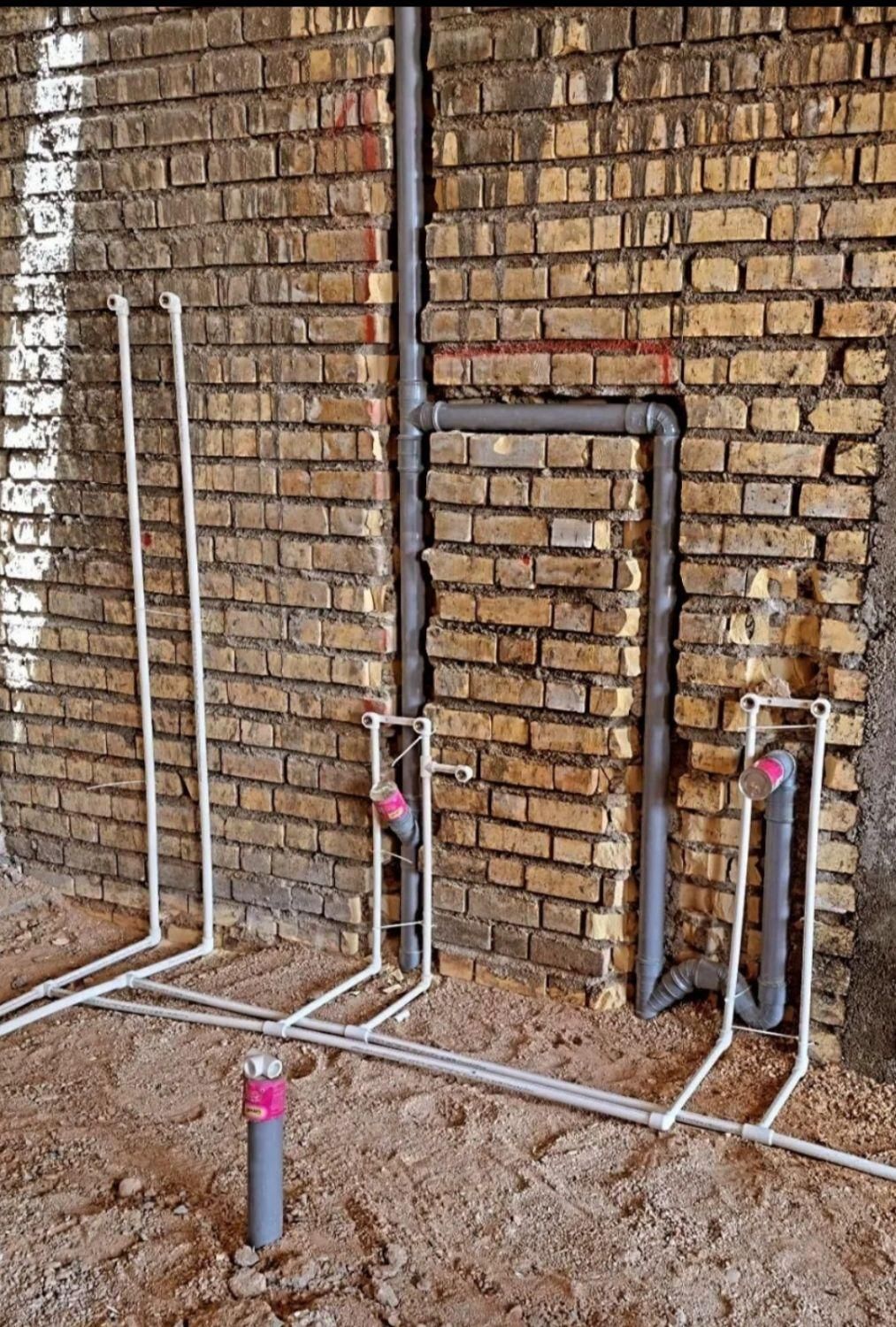 انجام کار سیم کشی و لوله کشی ساختمانی|خدمات پیشه و مهارت|سراوان, |دیوار