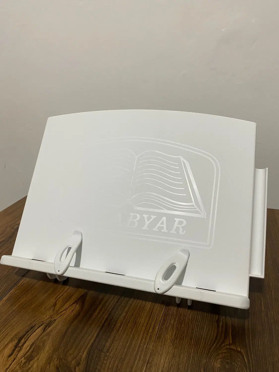 استند کتاب کتابیار|لوازم التحریر|رشت, معلم|دیوار