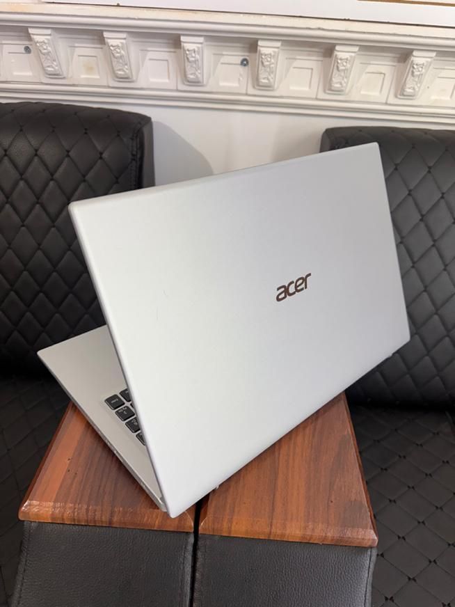 Acer نسل یازدهم وارداتی ram8 خانگی|رایانه همراه|رشت, پیرسرا|دیوار