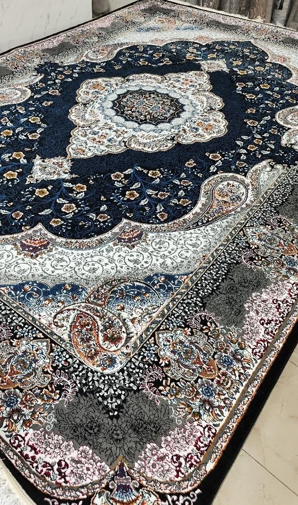 فرش ۸رنگبندی گل دار|فرش|اصفهان, کوجان|دیوار