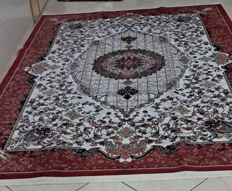 فرشینه ۶متری همین یه دونه مونده|فرش|دوگنبدان, |دیوار