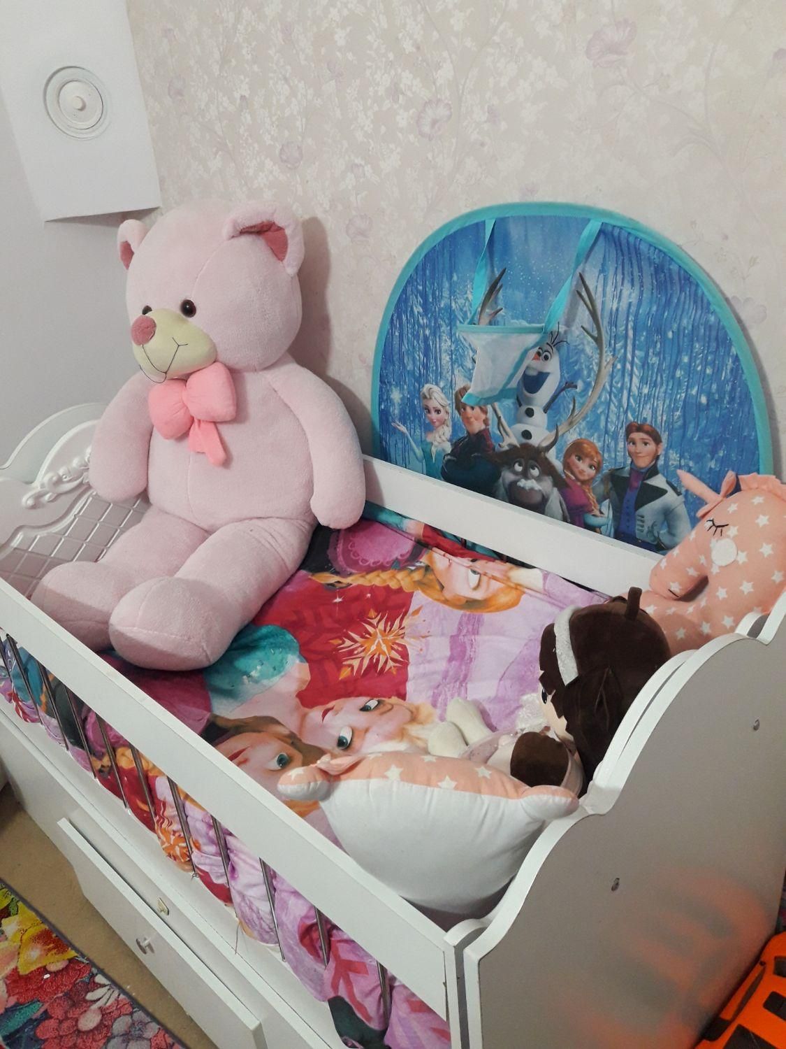 تخت ثابت و گهواره ای  مناسب نوزادی تا۸سال|تخت و صندلی بچه|بیرجند, |دیوار