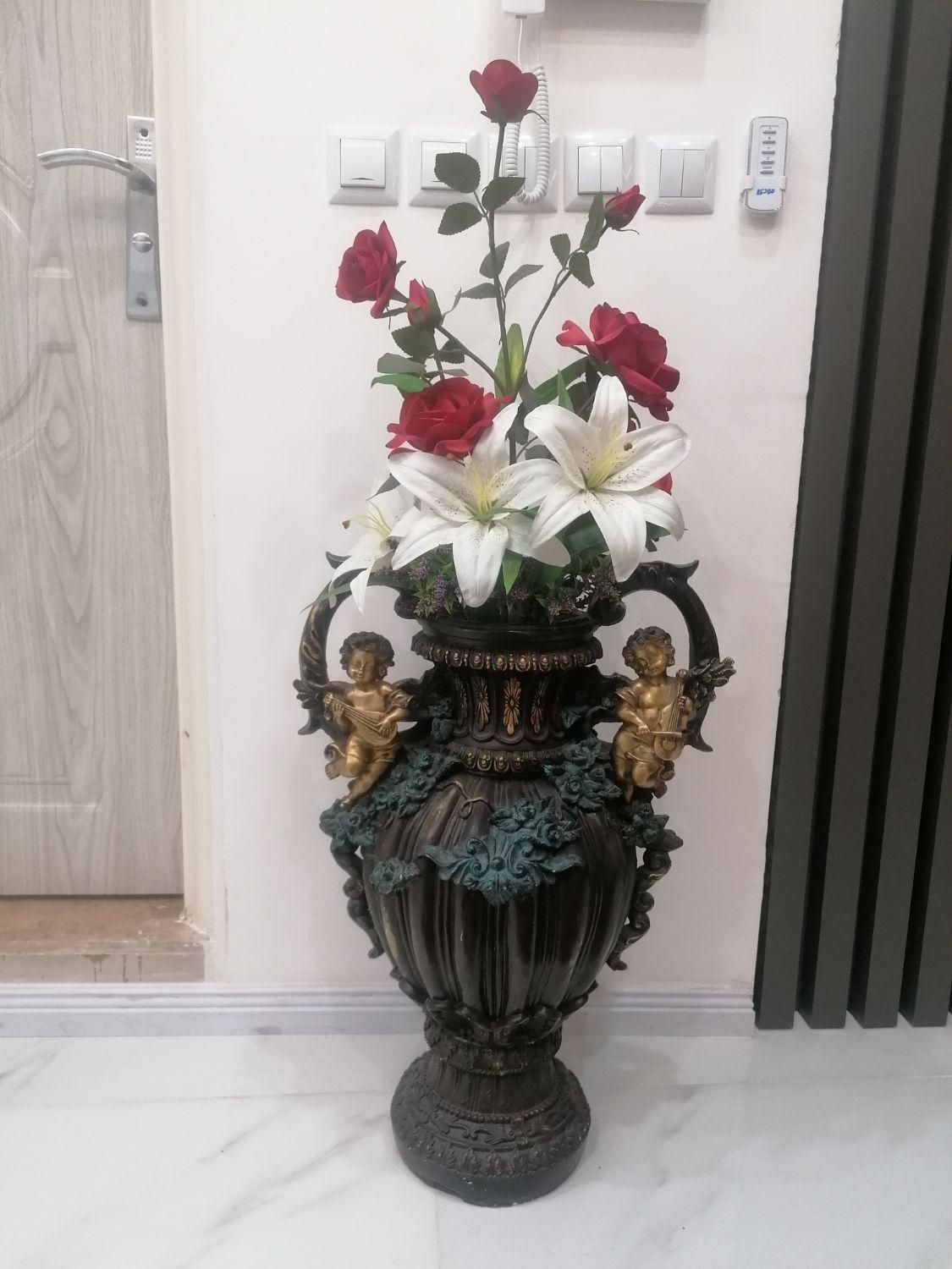 گلدان|گل مصنوعی|اردبیل, |دیوار