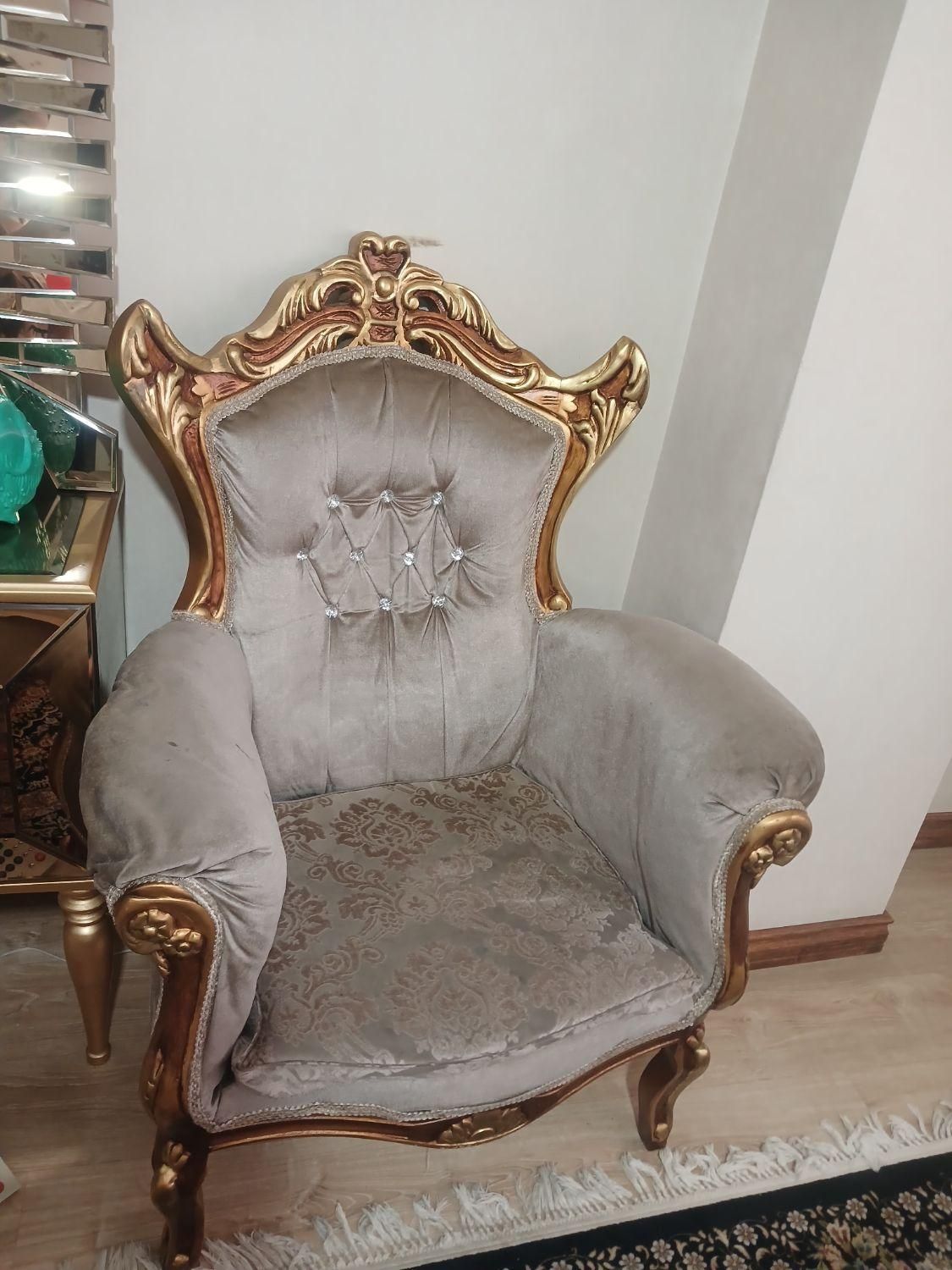 مبل۷نفره میز غذاخوری ۴ نفره همه۲ تومن فوری|مبلمان خانگی و میز عسلی|رودهن, |دیوار