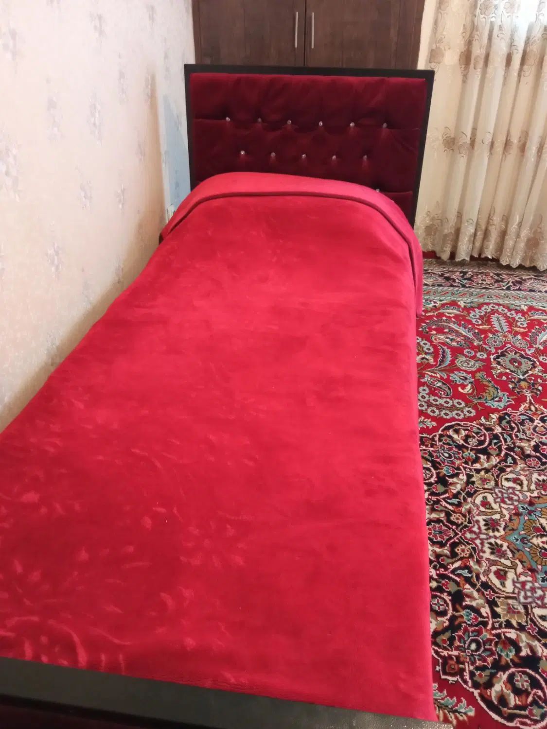 تخت یکنفره|تشک تختخواب|مشهد, الهیه|دیوار