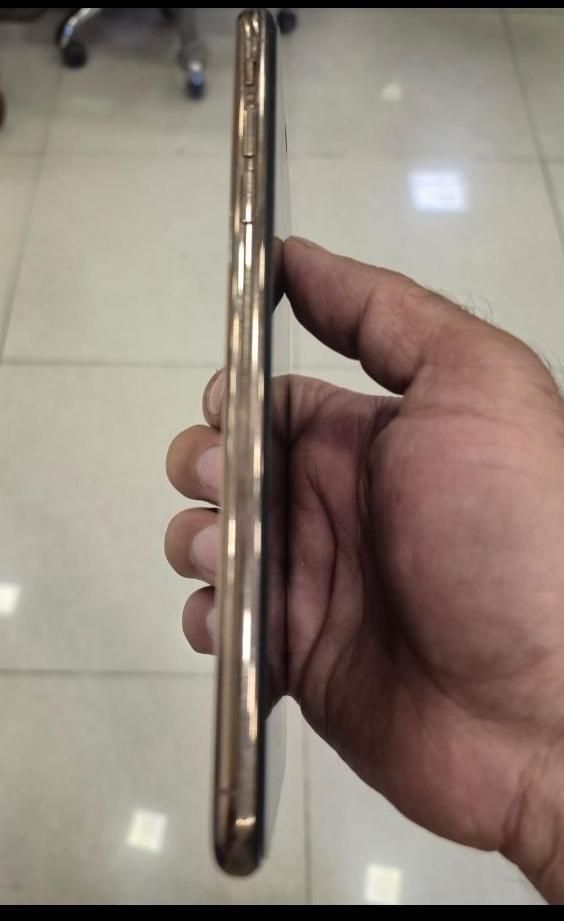 اپل iPhone XS Max با حافظهٔ ۶۴ گیگابایت|موبایل|نسیم‌شهر, |دیوار