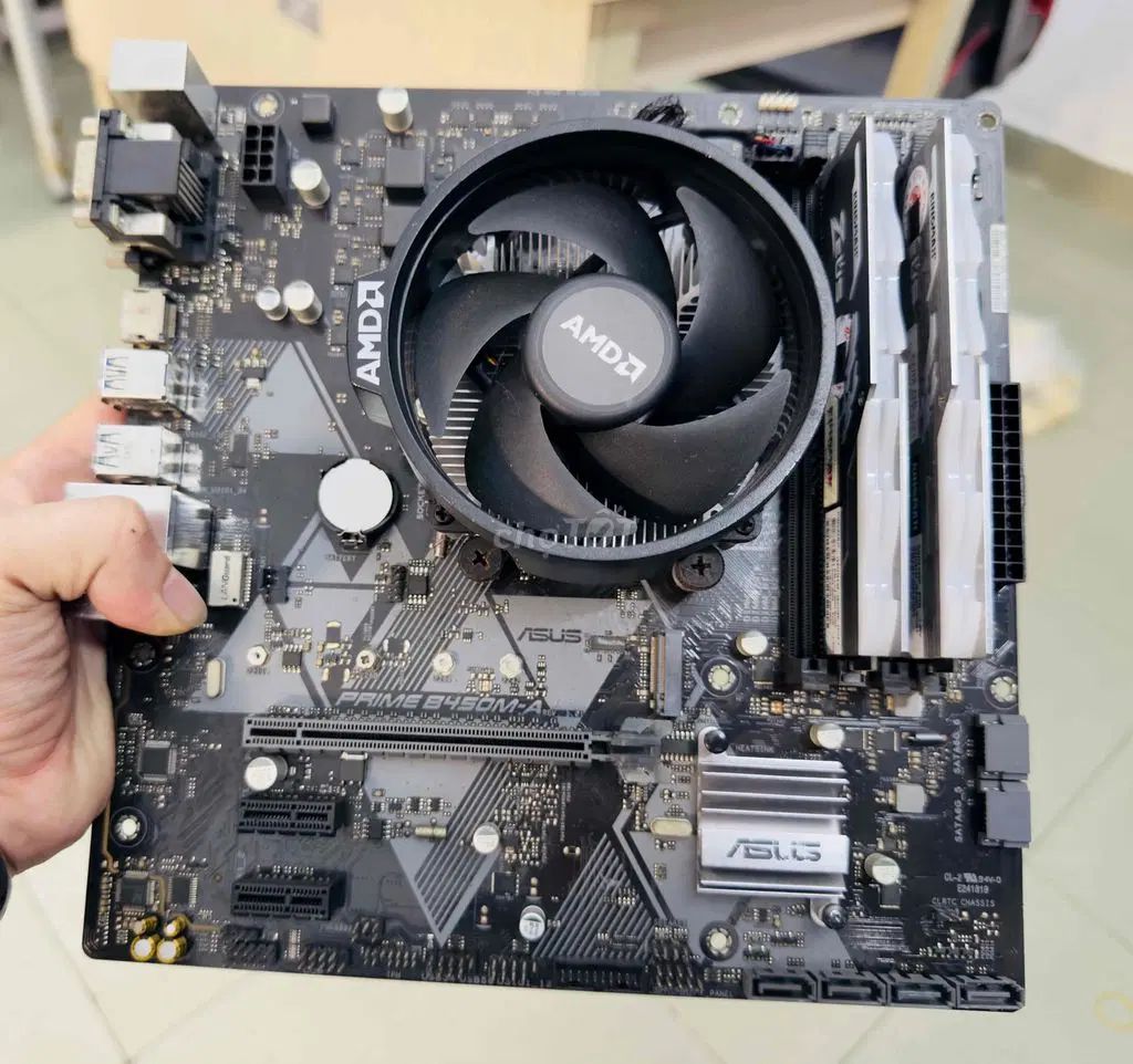 مادربرد b450  همراه Ryzen 7 1700x|قطعات و لوازم جانبی رایانه|مشهد, پنجتن|دیوار
