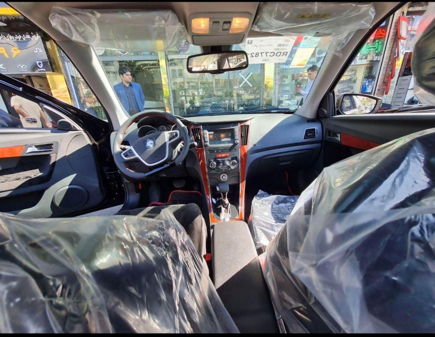 دنا پلاس توربو اتوماتیک آپشنال صفر خشک مدل 1403|خودرو سواری و وانت|اسلامشهر, شهرک فرهنگیان|دیوار