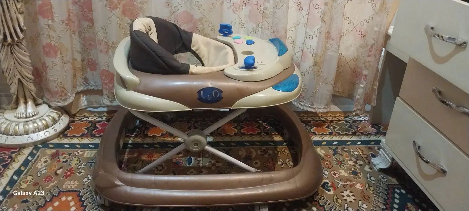 کریر دلیجان|کالسکه و لوازم جانبی|تهران, مشیریه|دیوار