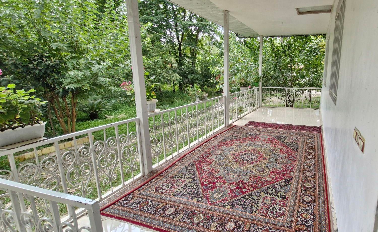 ویلا جنگلی دربست شادنشین طبیعت بکر|اجارهٔ کوتاهمدت ویلا و باغ|شفت, |دیوار