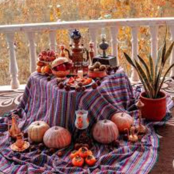 میز کرسی  شب یلدا چوب روس چمدانی تاشو +هیتر برقی|بخاری، هیتر، شومینه|اندیشه, اندیشه فاز ۱|دیوار