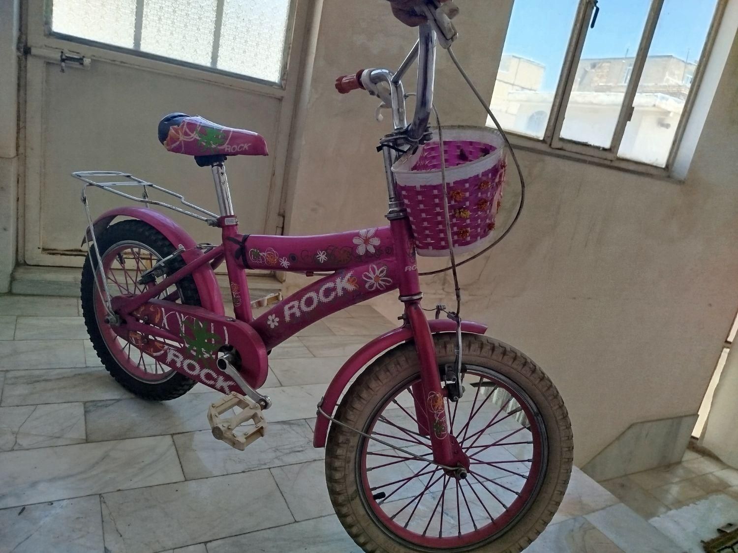 دوچرخه۱۶ و موتورشارژی|دوچرخه، اسکیت، اسکوتر|سنندج, |دیوار