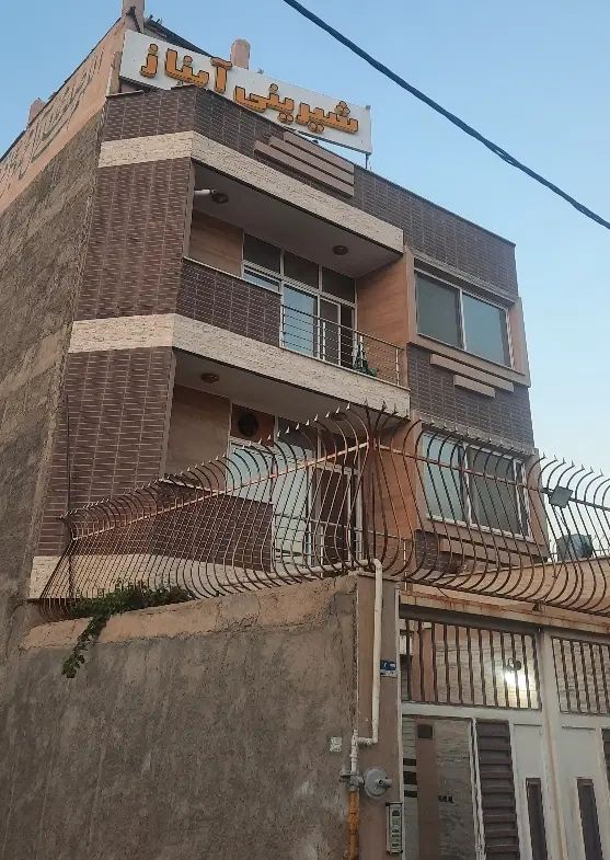 استخدام  خانم جهت کار در تولیدی شیرینی|استخدام خدمات فروشگاه و رستوران|اصفهان, کوی راه حق|دیوار