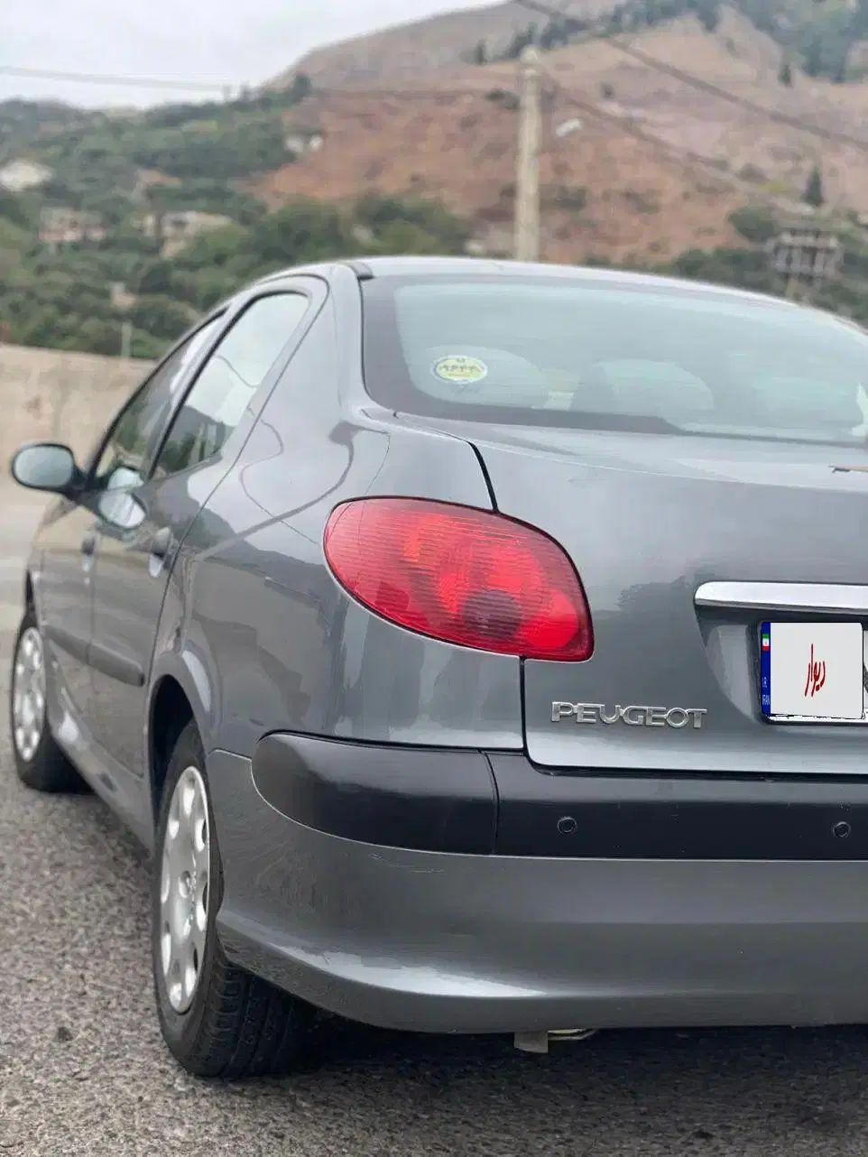 پژو 206 SD V8 مدل 98 خشک صفر تک برگ سند|خودرو سواری و وانت|رشت, گیل|دیوار