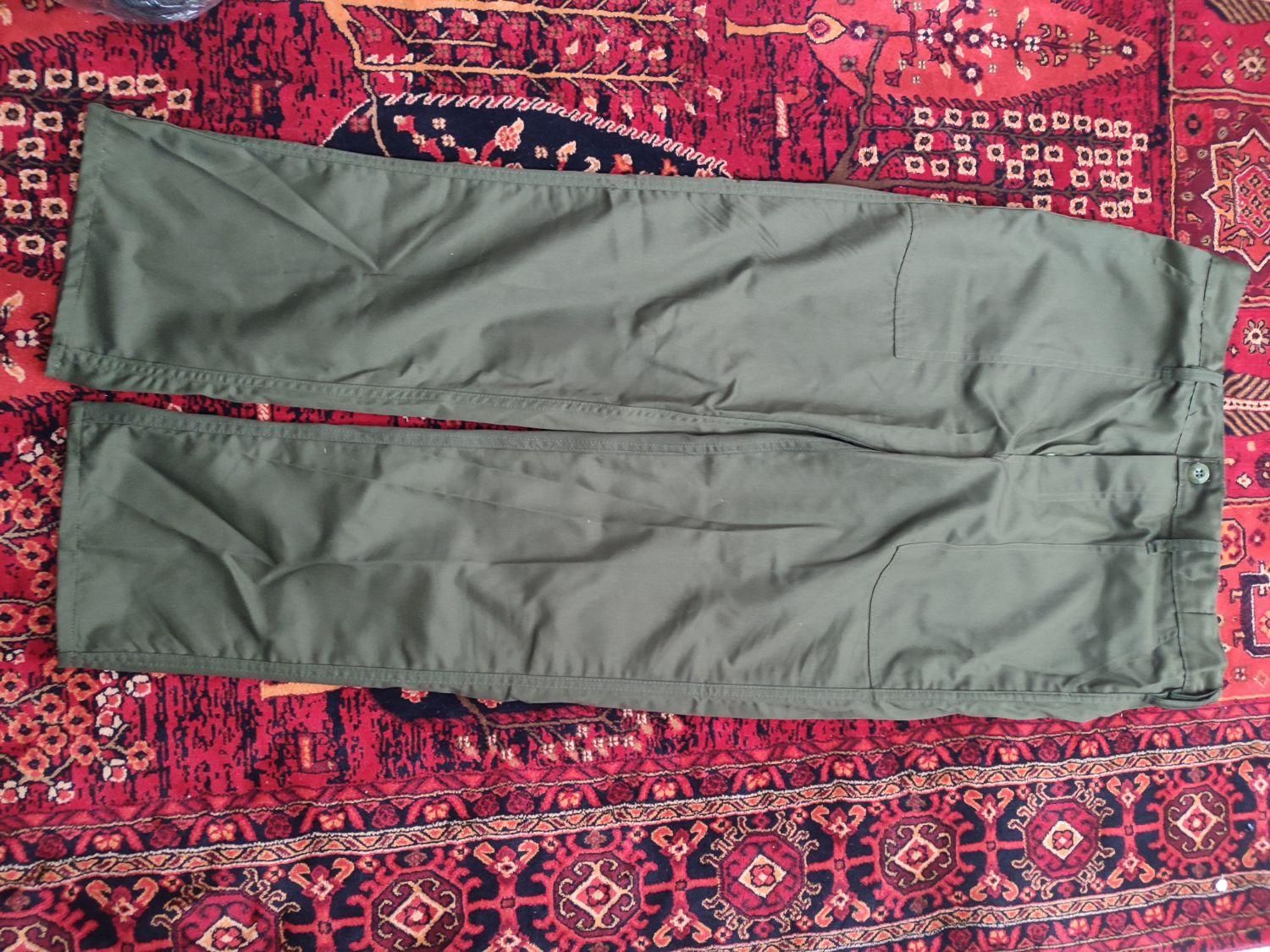 لباس سربازی نیروی انتظامی کاملا نو|لباس|فولادشهر, مسکن مهر فولادشهر|دیوار