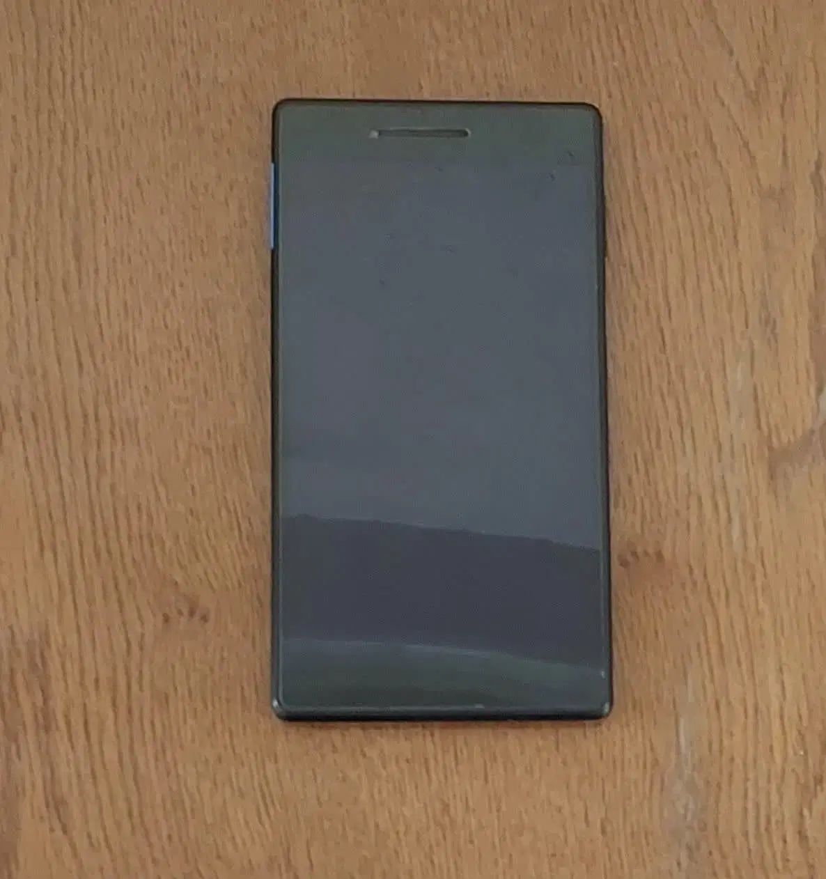 تبلت lenovo 7 ESSENTIAL درحد نو|تبلت|اصفهان, ملک‌شهر|دیوار