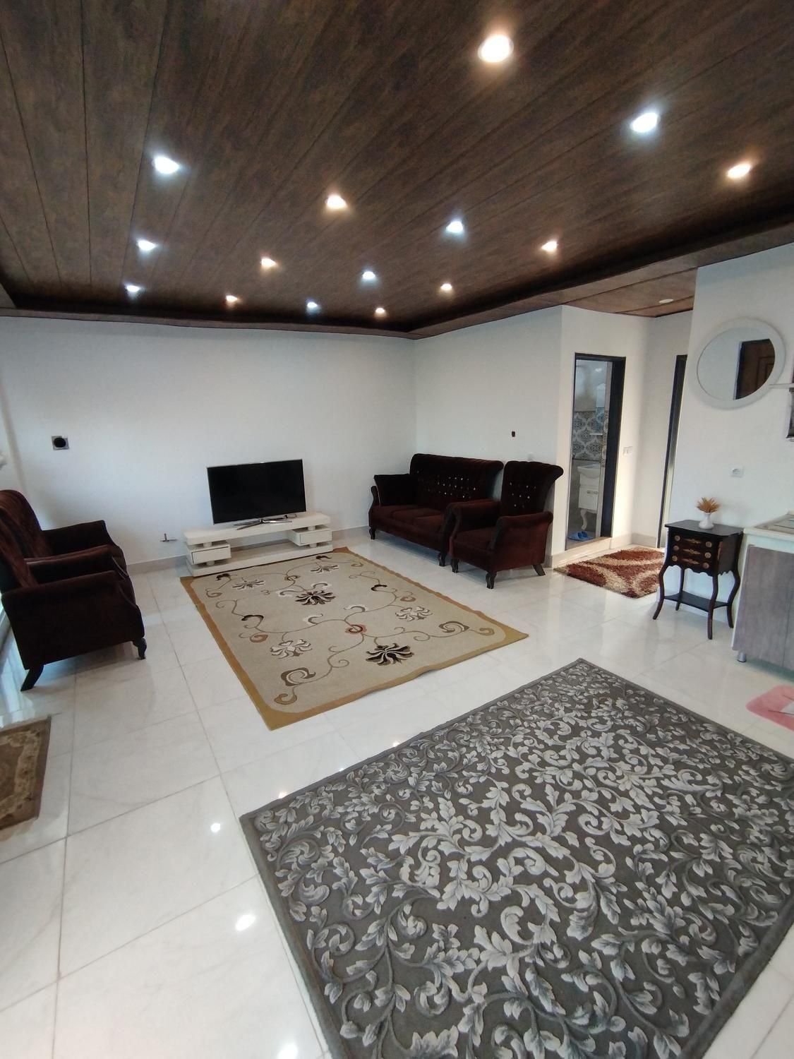 اجاره ویلا دو خواب|اجارهٔ کوتاهمدت ویلا و باغ|تنکابن, |دیوار