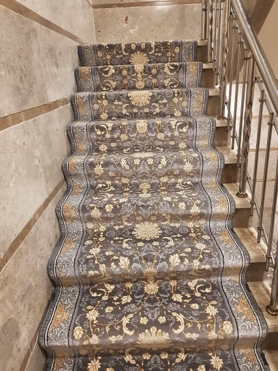 کناره فرش طوسی نقره ای طلا کوب ۵۰۰شانه|گلیم، جاجیم، گبه|قم, نیروگاه|دیوار