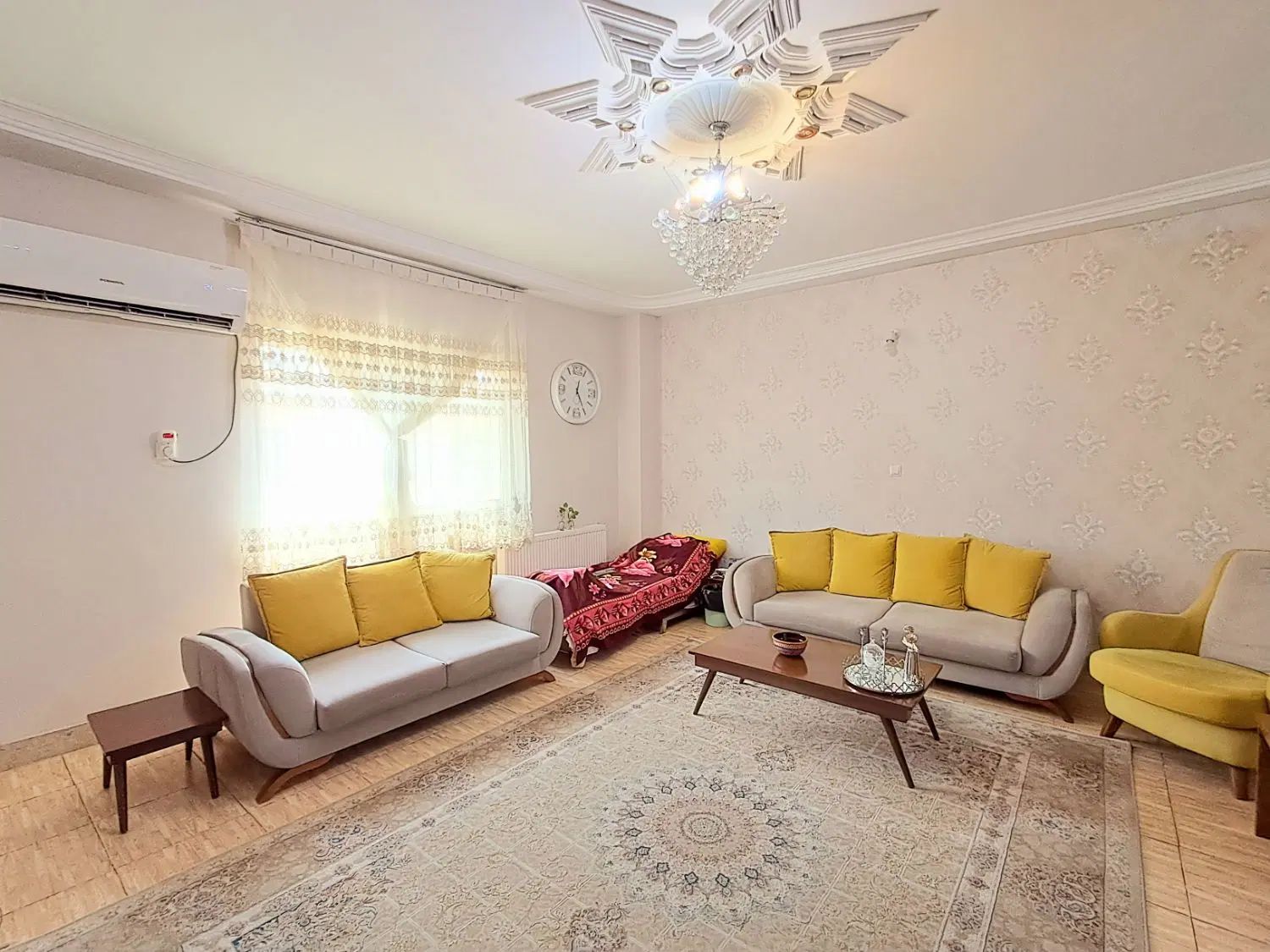پارکینگ اختصاصی/ سندتک برگ/ فلسطین|فروش آپارتمان|رشت, فلسطین|دیوار
