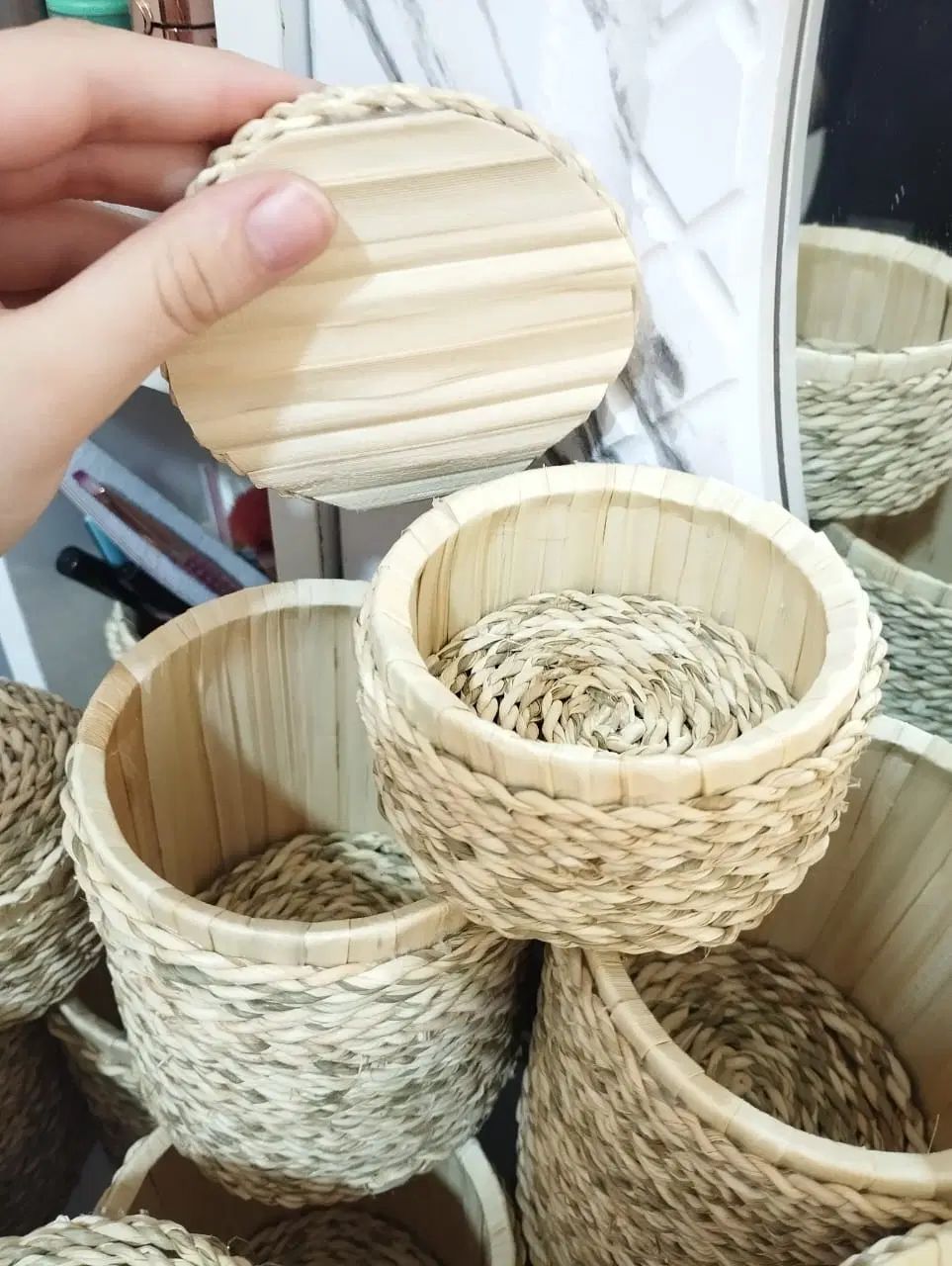 صنایع دستی های حصیری قندان حصیری|صنایع دستی و سایر لوازم تزئینی|رشت, گلسار|دیوار