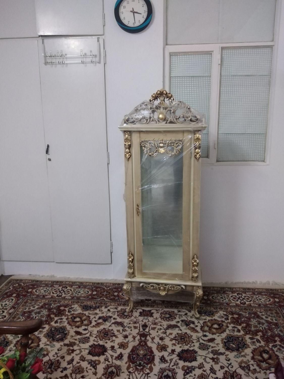 ویترین نوهست|بوفه، ویترین، کنسول|کاشان, شهرک انقلاب|دیوار