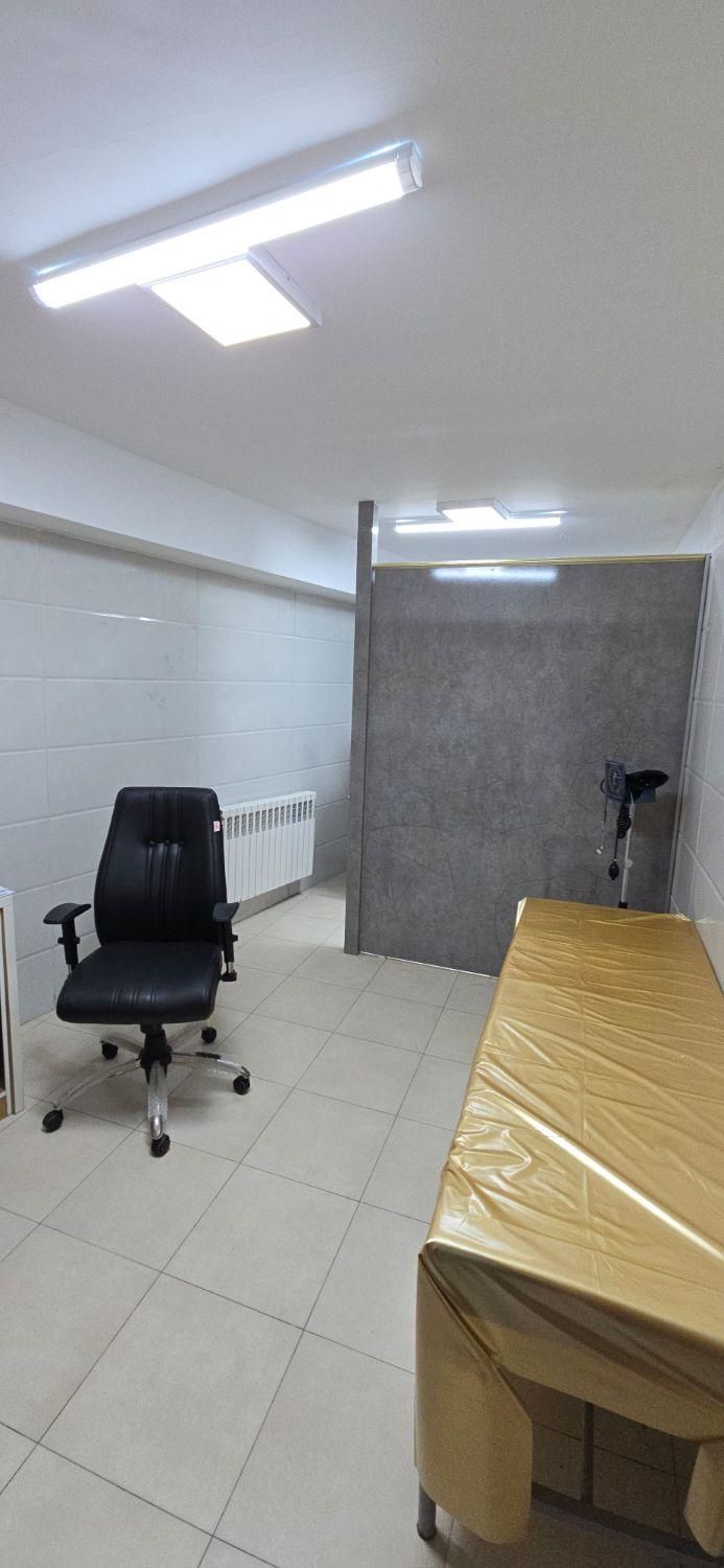 ۹۰متر زیرزمین اداری خیلی شیک خیابان پزشکان|فروش دفتر کار، اتاق اداری، مطب|کرمانشاه, |دیوار