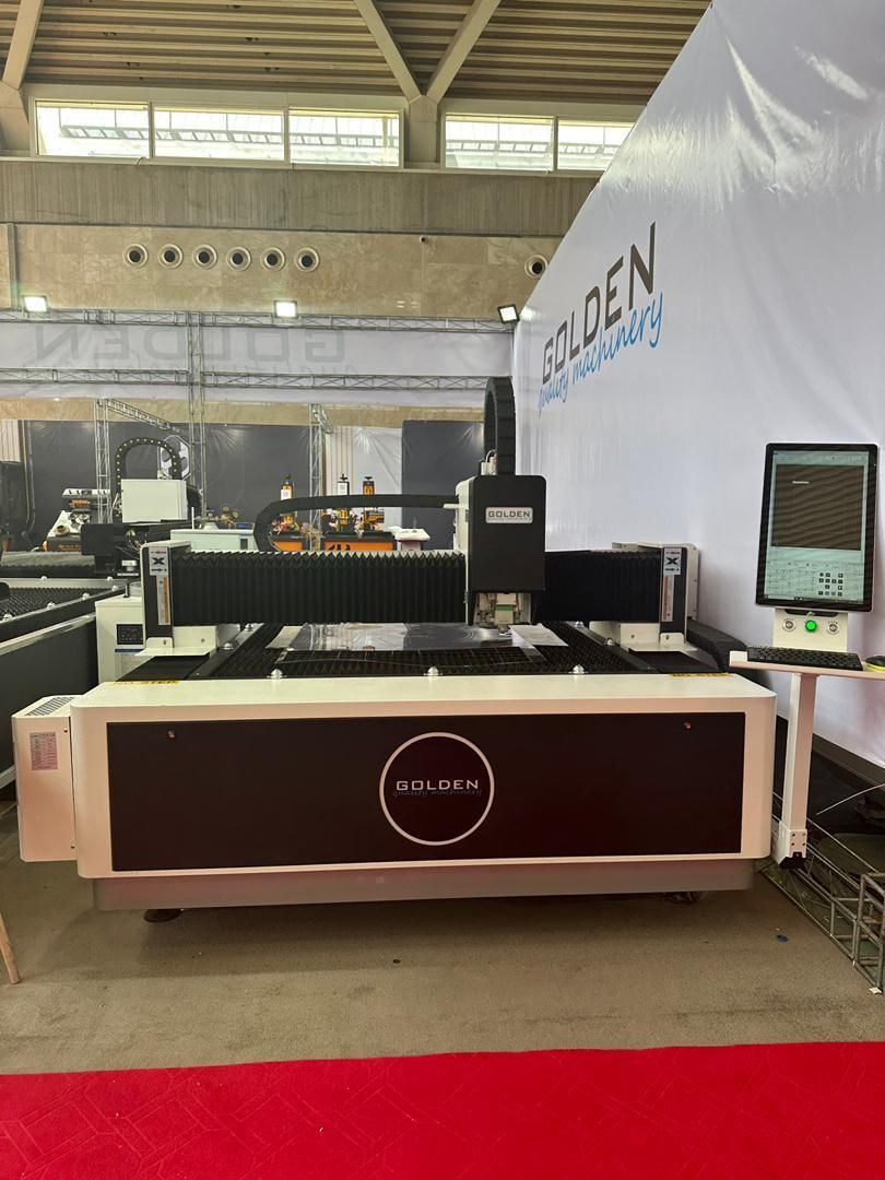 دستگاه لیزر فایبر برش ۳۰۰۰وات یاسکاوا|ماشین‌آلات صنعتی|باقرشهر, |دیوار