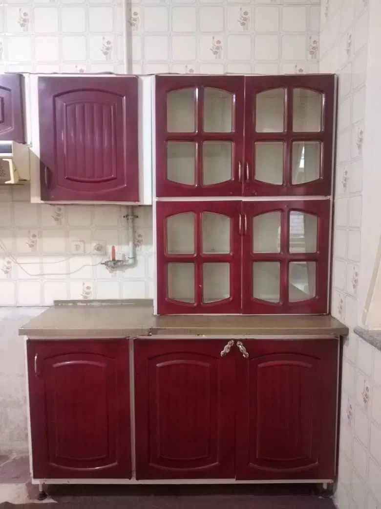 کابینت‌ فلز تمیز وبدون کوچک‌ترین پوسیدگی|مصالح و تجهیزات ساختمان|کازرون, |دیوار
