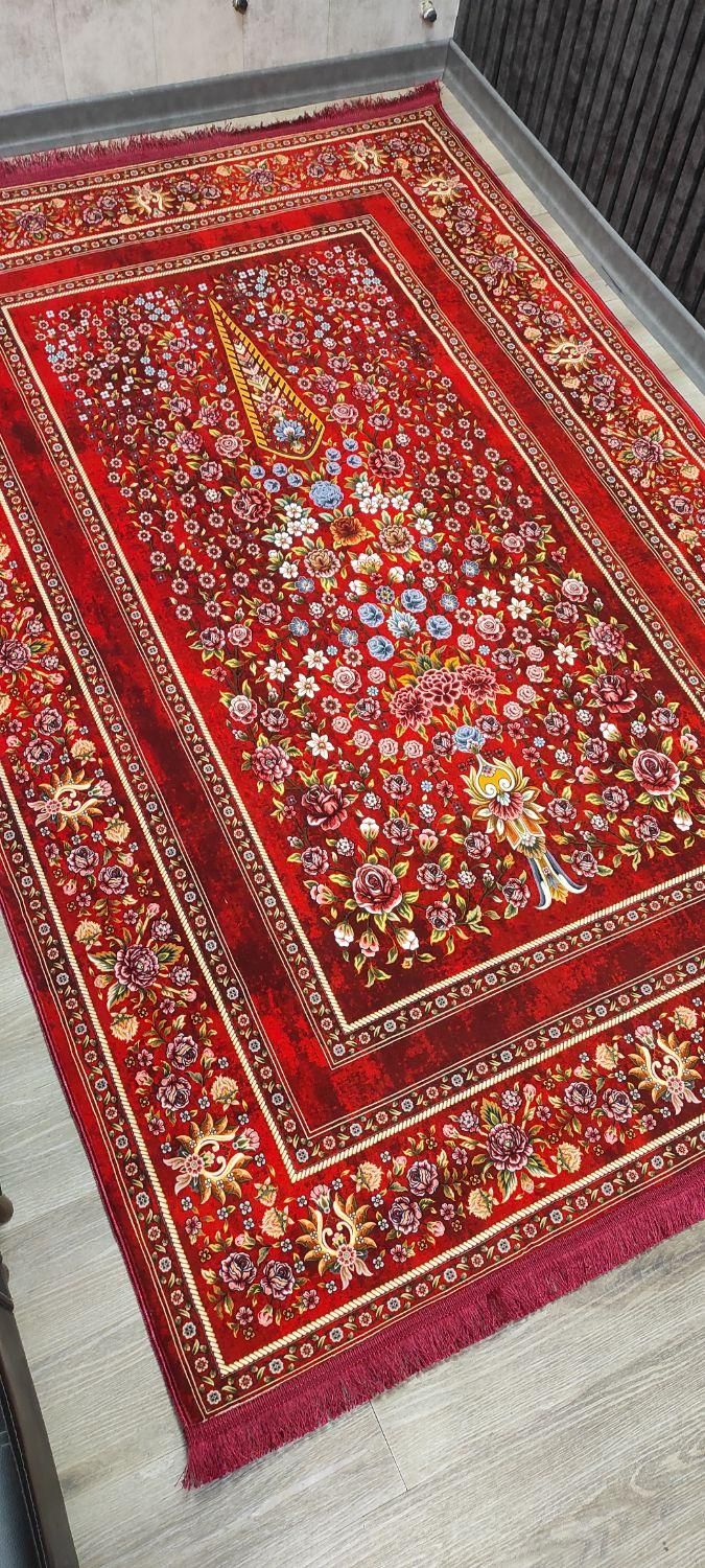 فرش ابریشمی طرح دستباف قم باغ گل قرمز|فرش|تهران, امین حضور|دیوار