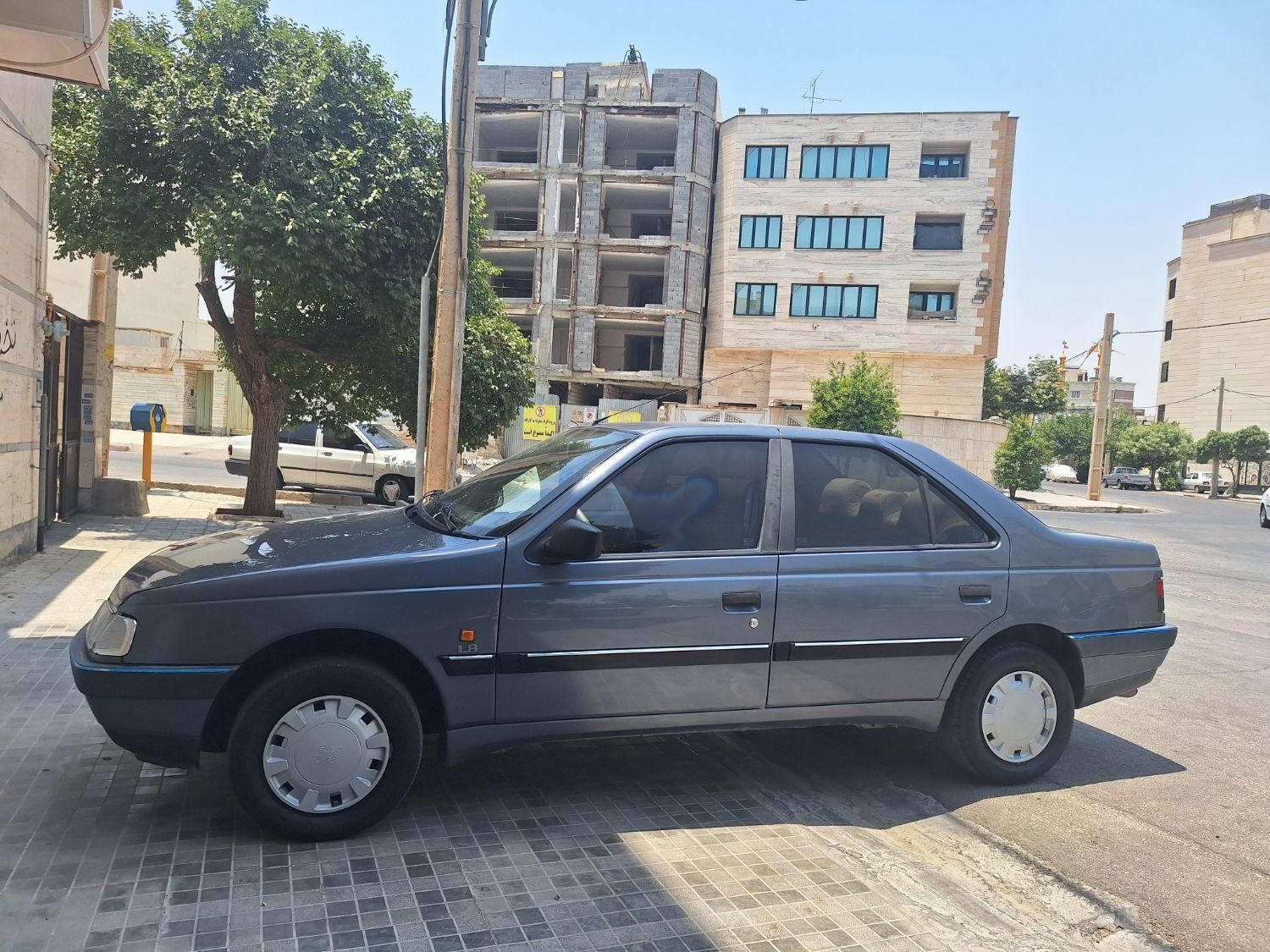 پژو 405 GLX 98بدون آفتاب سوختگی|خودرو سواری و وانت|شیراز, عادل آباد|دیوار
