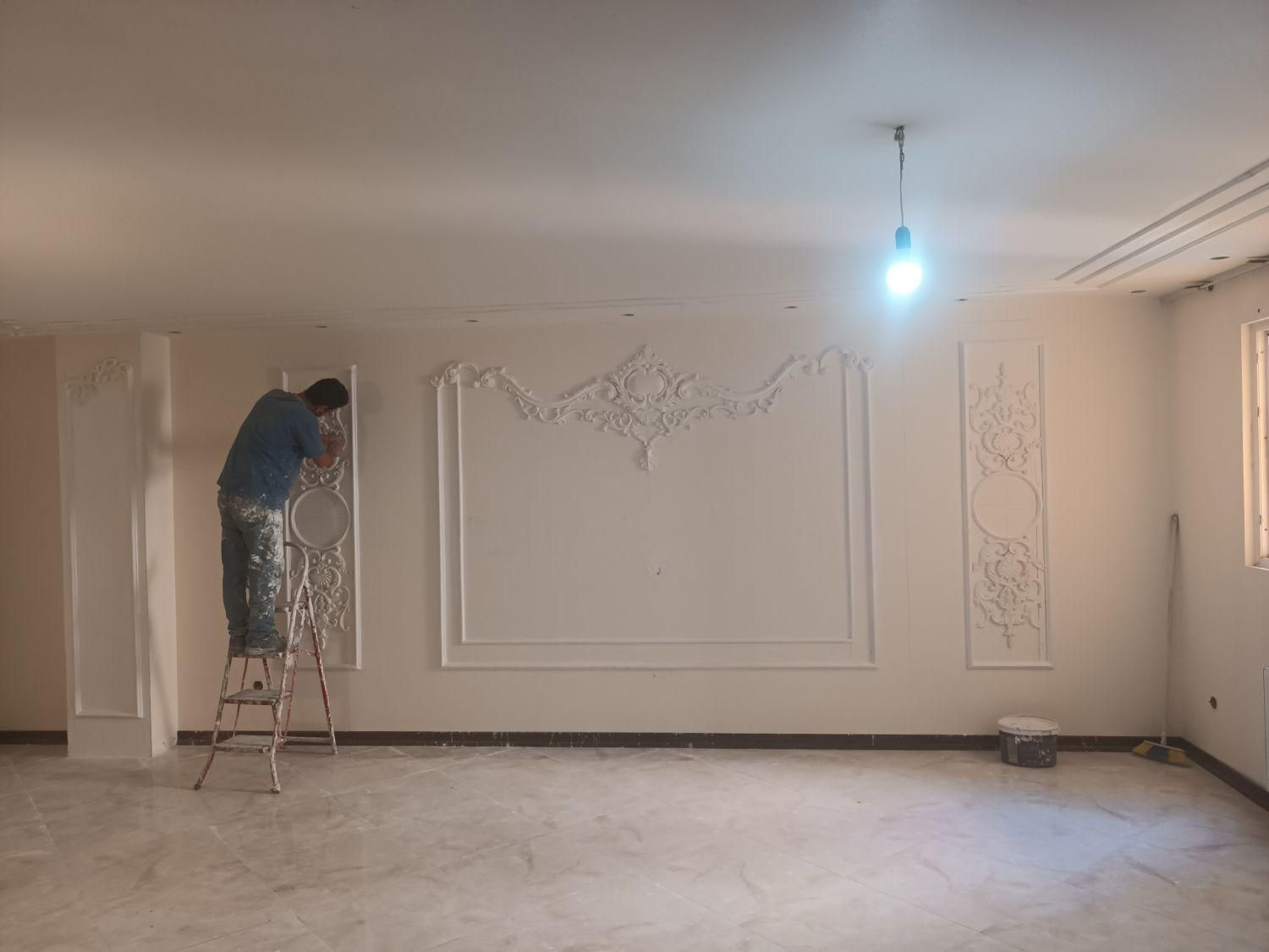 تیم نقاشی ساختمان اوستا نقاش|خدمات پیشه و مهارت|اراک, |دیوار