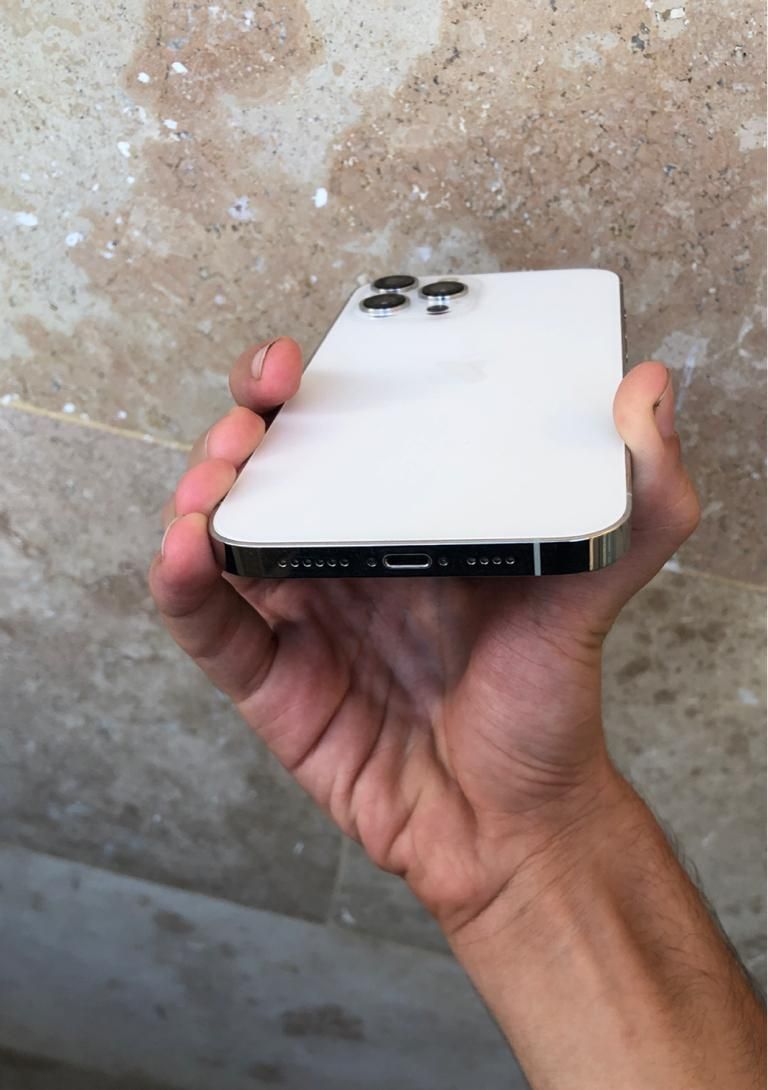 اپل iPhone 12 Pro Max با حافظهٔ ۲۵۶ گیگابایت|موبایل|تهران, جمهوری|دیوار