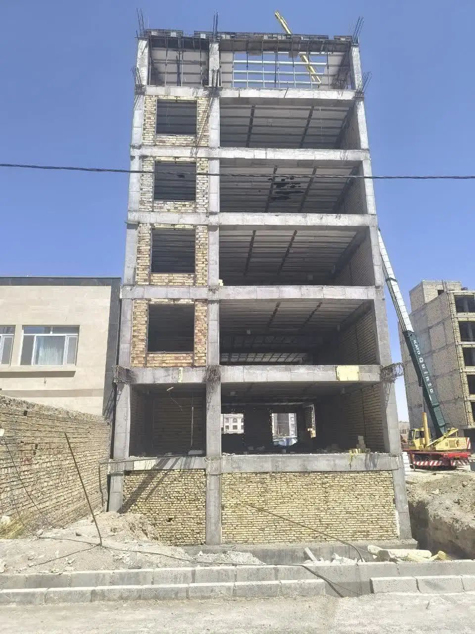 پیش فروش در غفاری ،توحید، استقلال، شیرین ،ظفر|پیش‌فروش املاک|بیرجند, |دیوار