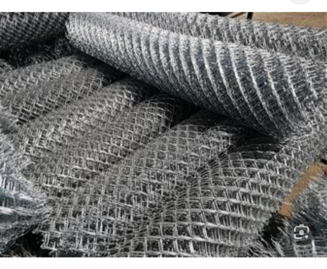 کارگاه تولید فنس وسیم خاردار وپایه فنس نقد.اقساط|خدمات پیشه و مهارت|اردبیل, |دیوار